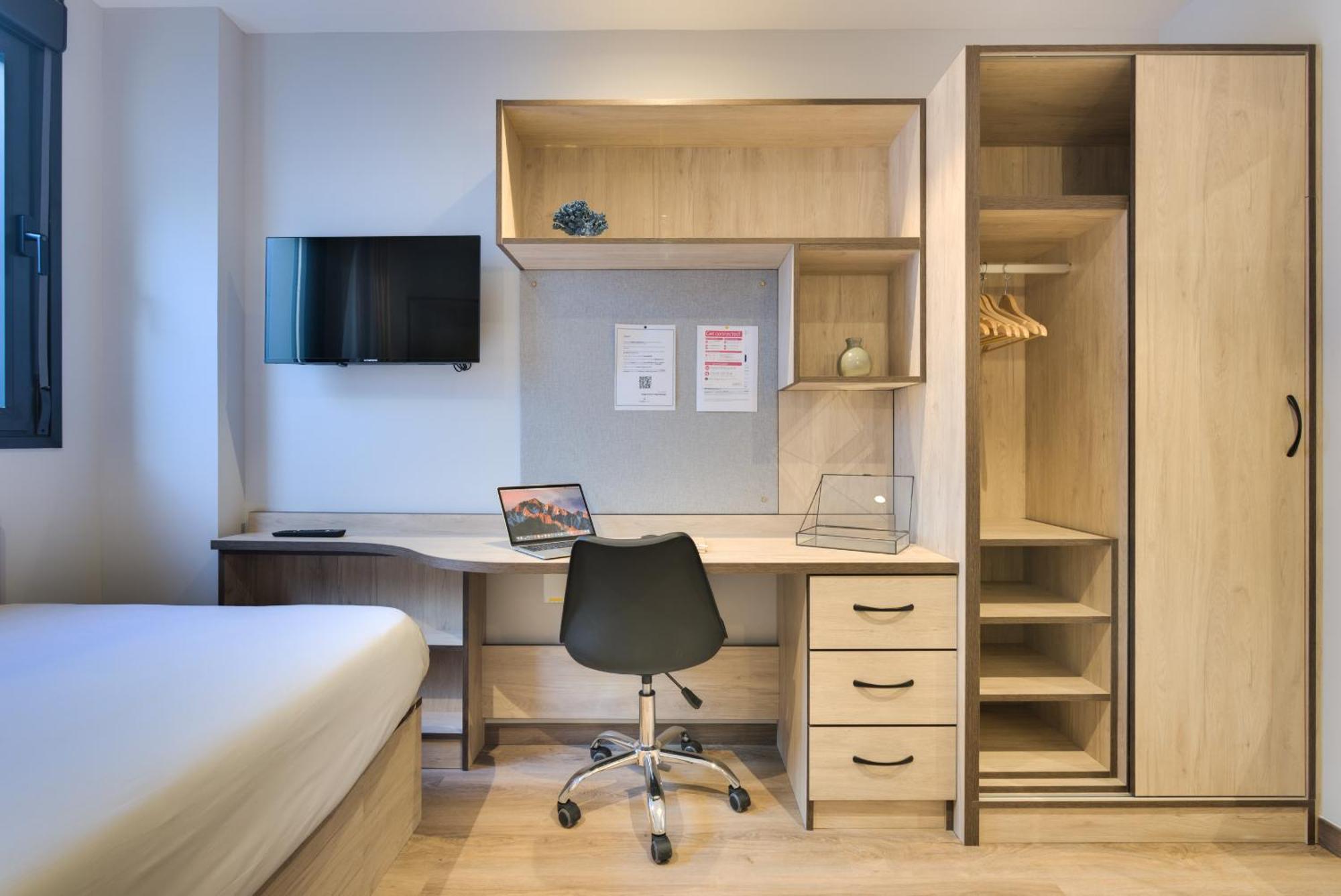 Livensa Living Salamanca Albergue Juvenil Ngoại thất bức ảnh